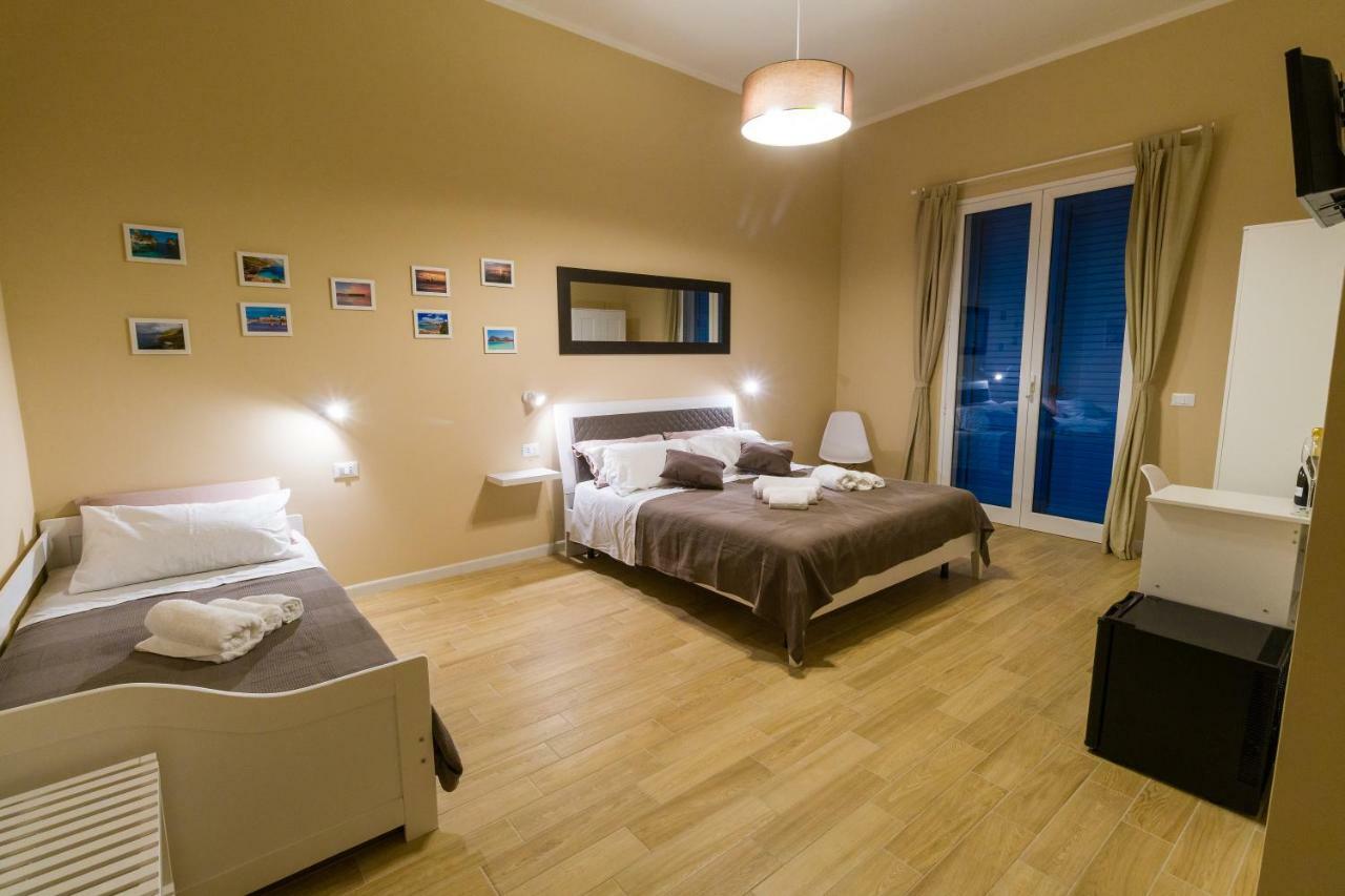Stabile Hospitality Panzió Trapani Kültér fotó
